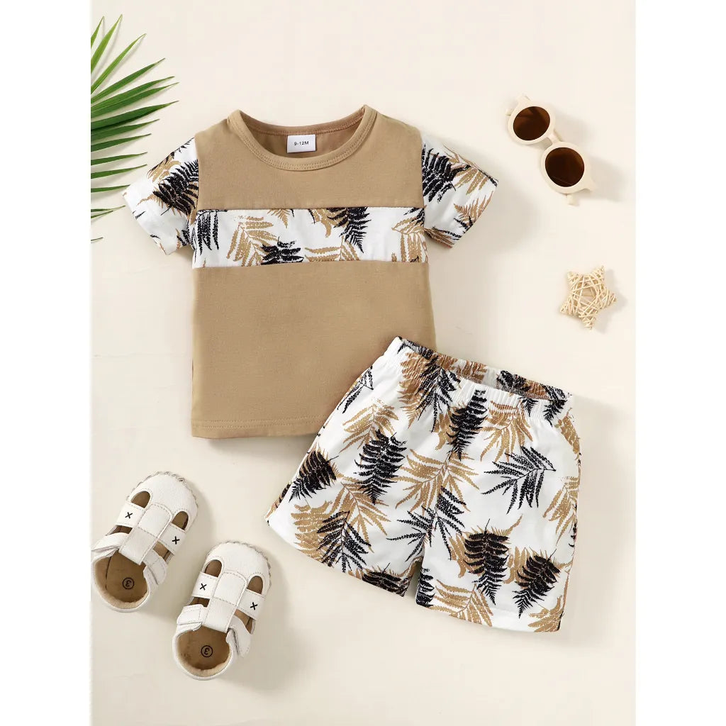 Style d'Été pour Bébé Garçon : Ensemble Short et T-shirt pour les Aventures Estivale